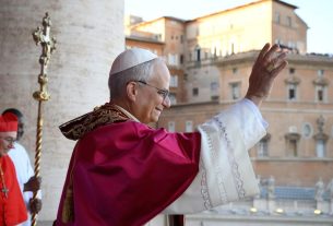 XIV. Leó Pope Leo XIV